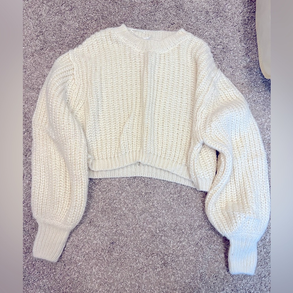 Cropped Knitted Sweater